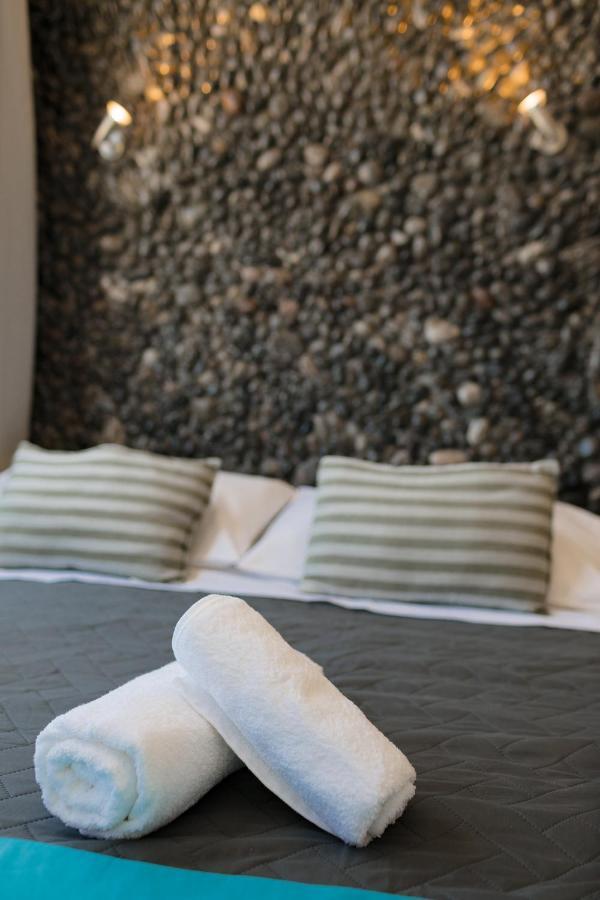 Aktis Suites Тира Экстерьер фото